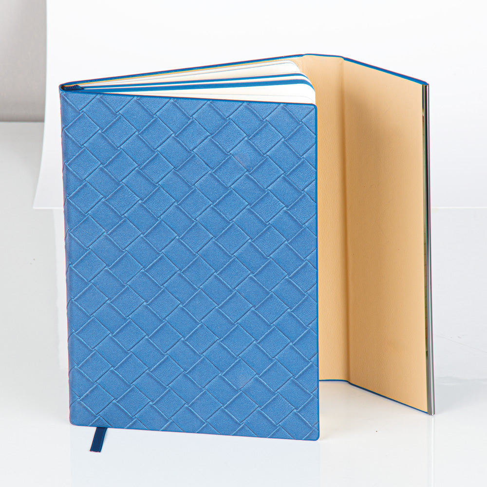 Nişantaşı Tarihsiz Defter Kırmızı
